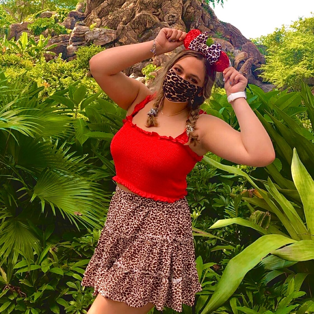 Meet your Posher, Megan